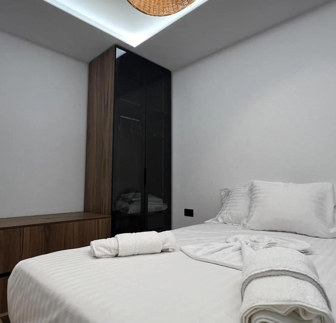 Lidova Apartments Hamallaj